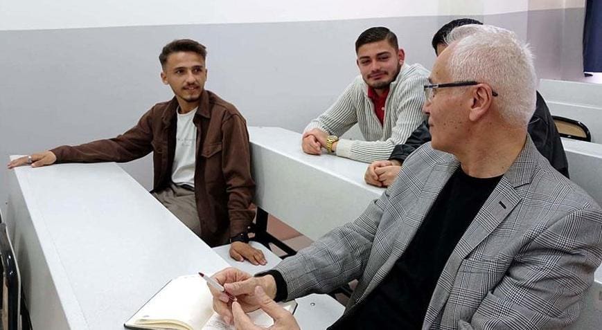 63 yaşında 3'üncü üniversitesini okuyor! Sebebi ise...