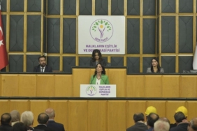 PKK'nın fesih kararından sonra DEM Parti MYK'sını topluyor