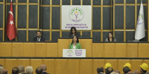 PKK’nın fesih kararından sonra DEM Parti MYK’sını topluyor