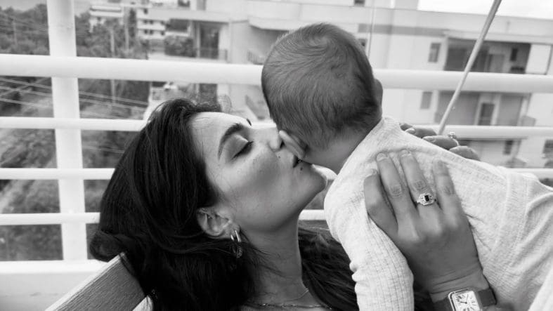 Melisa Aslı Pamuk ve Mylan Yazıcı'dan Sıcak Annelik Paylaşımı