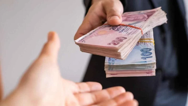 100-bin-tl-ihtiyac-kredisi-geri-odeme-tutari