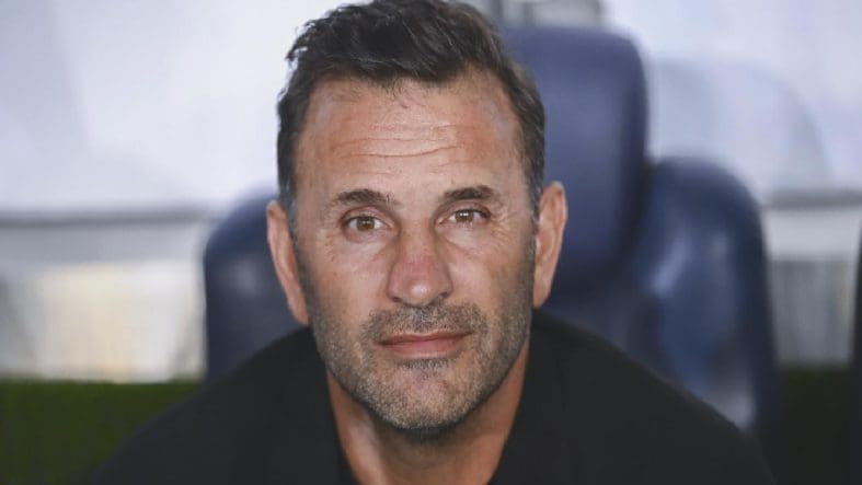 galatasaray-umraniyespor-ile-hazirlik-macinda-5-2-galip-geldi-ve-takimdan-ayrilacak-oyuncular-hakkinda-sinyal-Md77lvOG.jpg