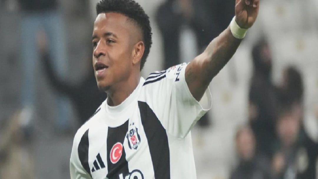 keny-arroyonun-besiktas-seruveni-ve-gelecek-hedefleri-q3ns9xSi.jpg