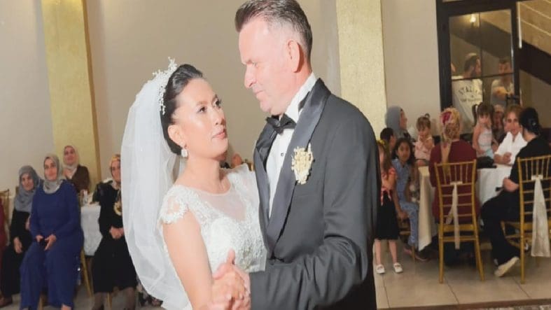 rizeli-faruk-tibikoglunun-unutulmaz-ask-hikayesi-endonezyada-basladi-kCd2WQye.jpg