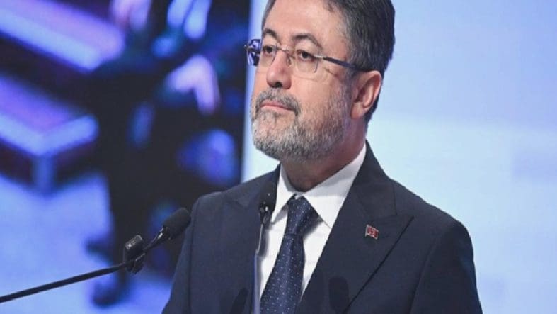 tarim-ve-orman-bakanligi-ile-sifir-atik-vakfi-is-birligi-protokolu-imzalandi-cevre-surdurulebilirligi-UAsLs1AJ.jpg